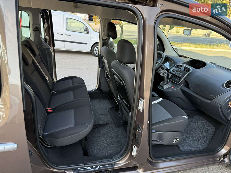 Мінівен Renault Kangoo 2015 в Дніпрі