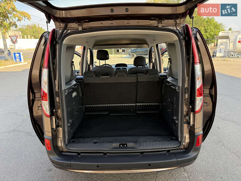 Мінівен Renault Kangoo 2015 в Дніпрі