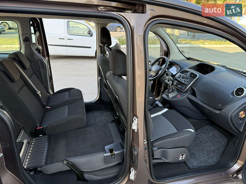 Мінівен Renault Kangoo 2015 в Дніпрі