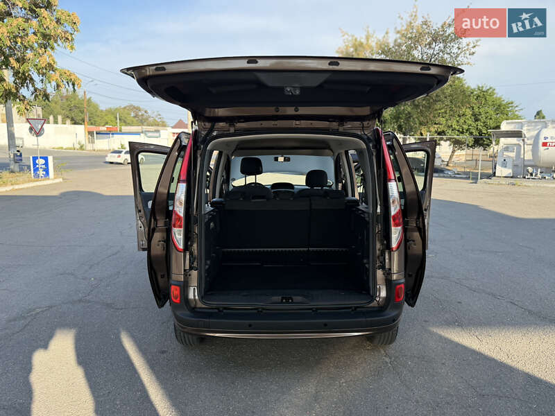 Мінівен Renault Kangoo 2015 в Дніпрі