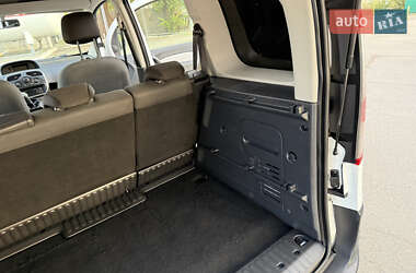 Минивэн Renault Kangoo 2015 в 