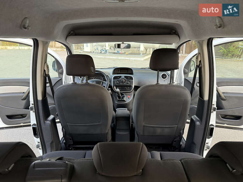 Минивэн Renault Kangoo 2015 в Днепре