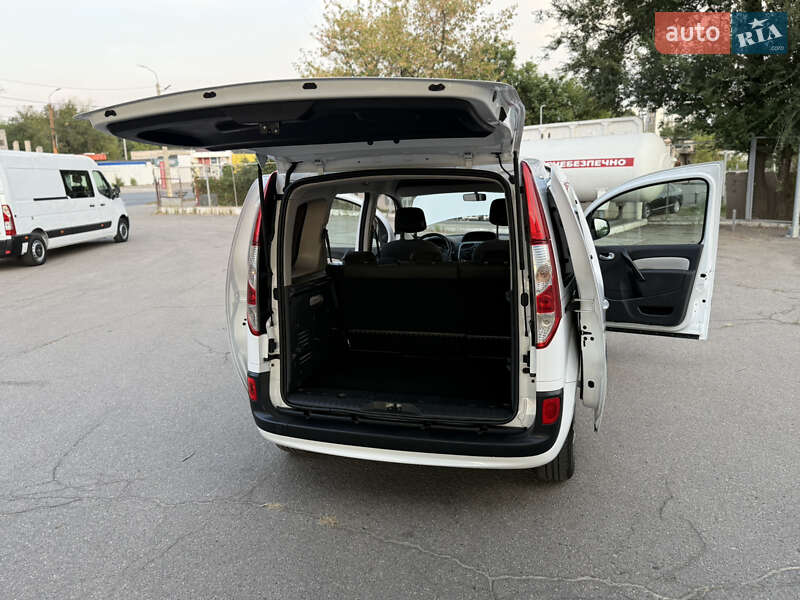 Минивэн Renault Kangoo 2015 в Днепре