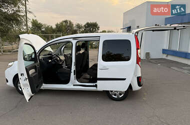 Минивэн Renault Kangoo 2015 в 
