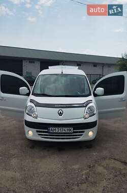 Минивэн Renault Kangoo 2012 в 