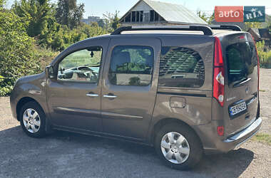 Минивэн Renault Kangoo 2012 в 