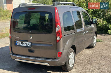 Минивэн Renault Kangoo 2012 в 