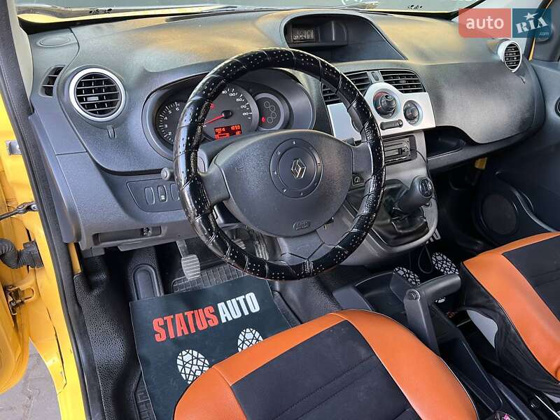 Грузовой фургон Renault Kangoo 2013 в Хмельницком