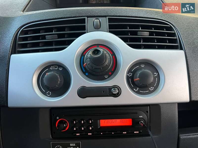 Грузовой фургон Renault Kangoo 2013 в Хмельницком