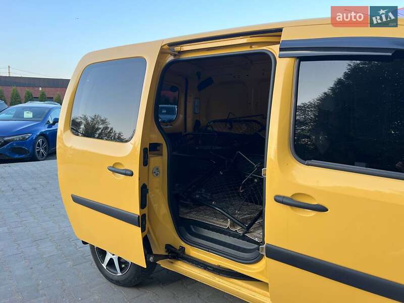 Грузовой фургон Renault Kangoo 2013 в Хмельницком