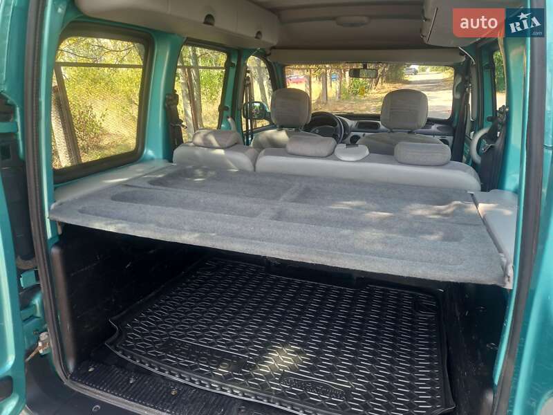 Минивэн Renault Kangoo 2004 в Звенигородке