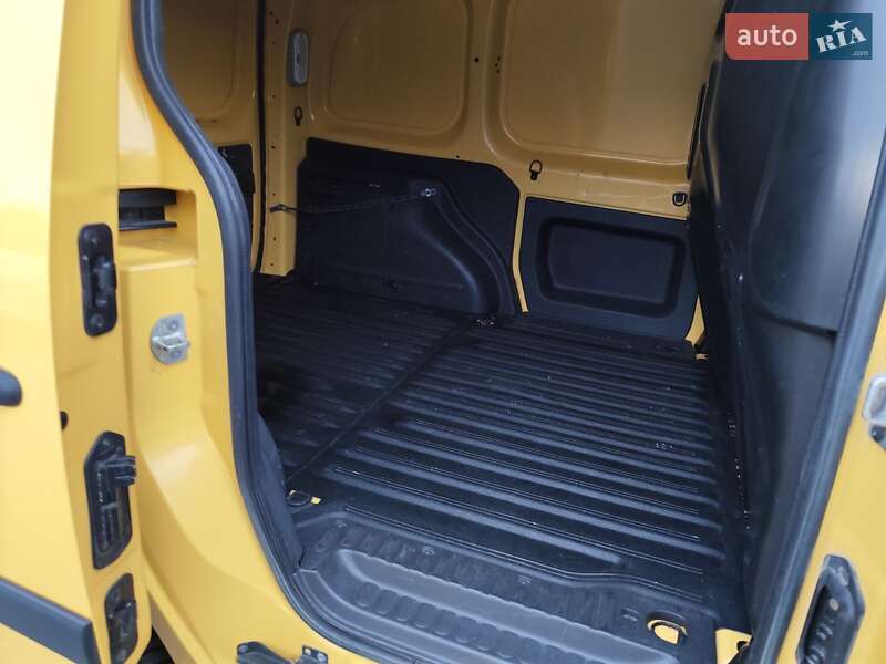 Вантажний фургон Renault Kangoo 2018 в Києві
