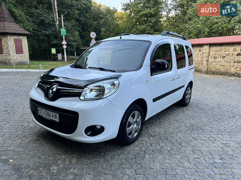 Мінівен Renault Kangoo 2017 в Чернівцях