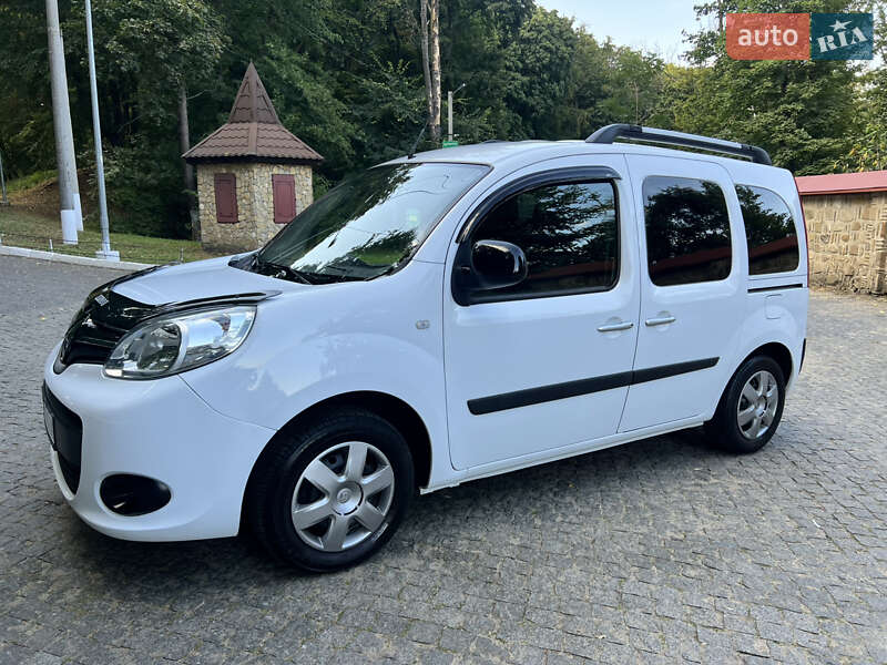 Мінівен Renault Kangoo 2017 в Чернівцях
