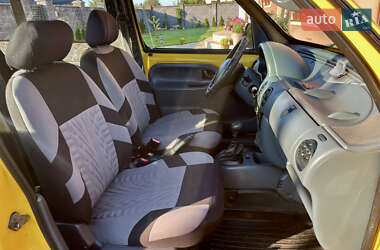 Минивэн Renault Kangoo 2000 в 
