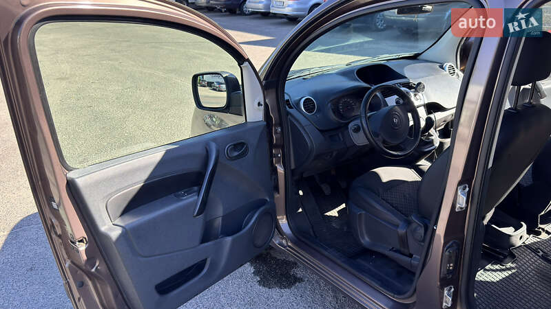 Минивэн Renault Kangoo 2012 в Чернигове