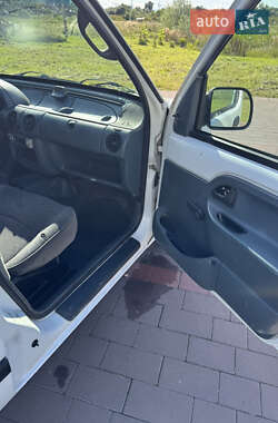 Грузовой фургон Renault Kangoo 2000 в 