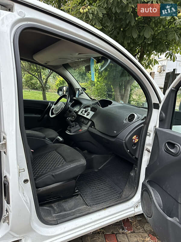 Грузовой фургон Renault Kangoo 2013 в Одессе фото 8 Грузовой фургон Renault Kangoo 2013 в Одессе