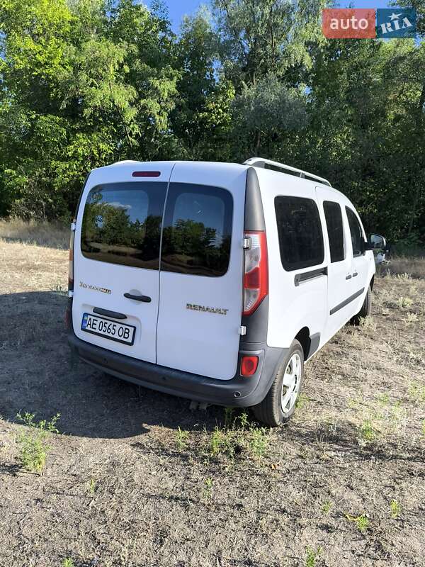 Вантажопасажирський фургон Renault Kangoo 2016 в Дніпрі
