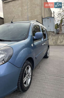 Минивэн Renault Kangoo 2011 в 