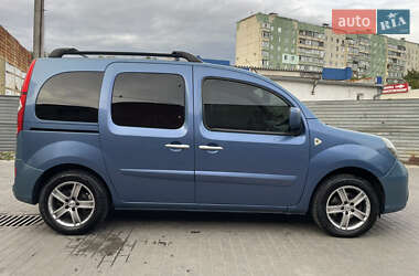 Минивэн Renault Kangoo 2011 в 