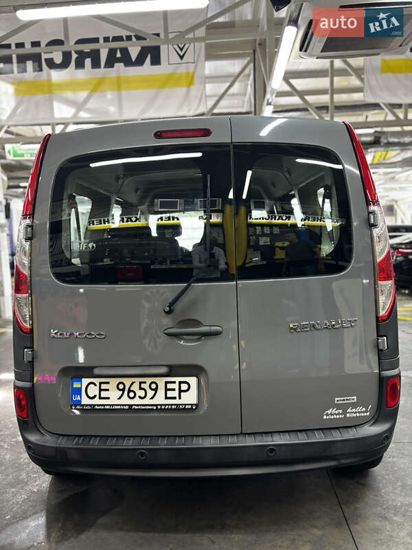 Мінівен Renault Kangoo 2015 в Чернівцях