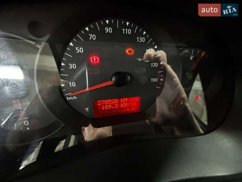 Мінівен Renault Kangoo 2015 в Чернівцях