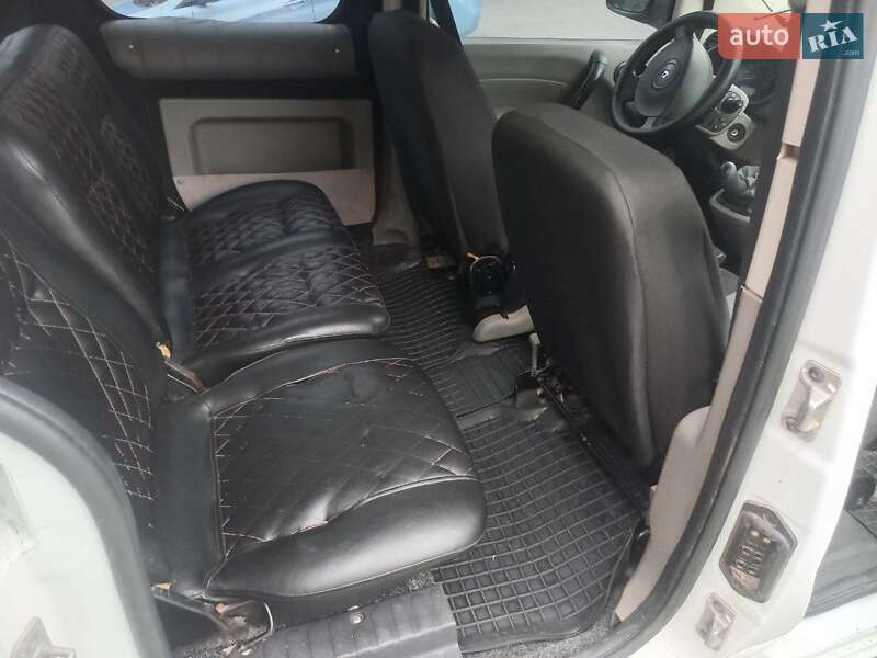 Минивэн Renault Kangoo 2009 в Кропивницком