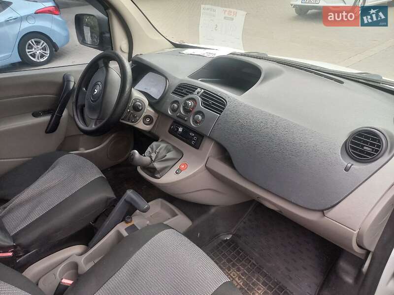 Минивэн Renault Kangoo 2009 в Кропивницком