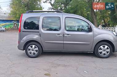 Минивэн Renault Kangoo 2016 в 