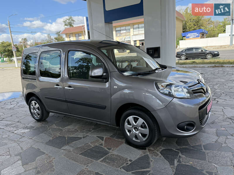 Минивэн Renault Kangoo 2017 в Днепре