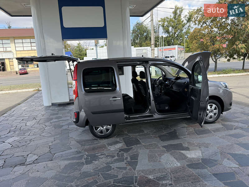 Минивэн Renault Kangoo 2017 в Днепре