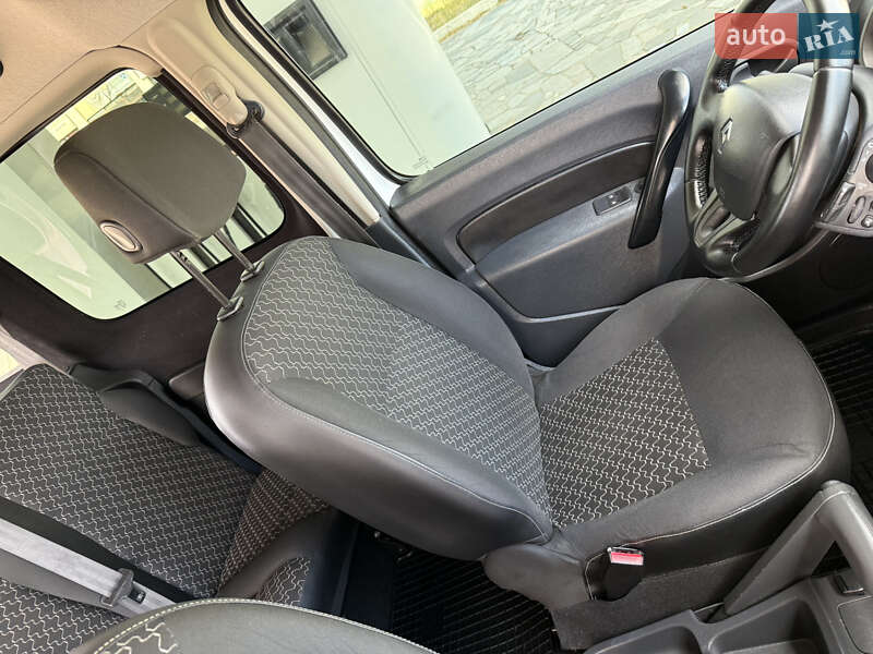 Мінівен Renault Kangoo 2014 в Дніпрі