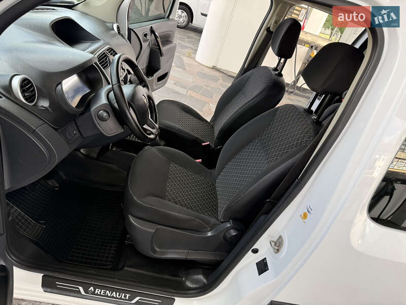Мінівен Renault Kangoo 2014 в Дніпрі
