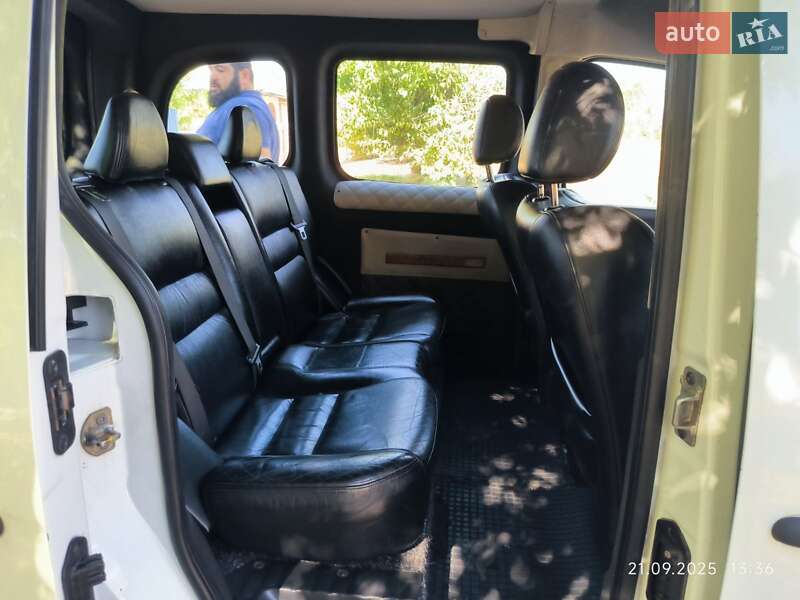 Мінівен Renault Kangoo 2011 в Сараті фото 2 Мінівен Renault Kangoo 2011 в Сараті