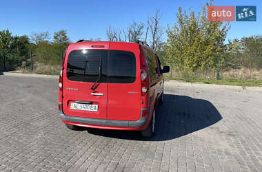 Минивэн Renault Kangoo 2011 в 