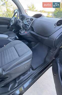 Минивэн Renault Kangoo 2015 в 