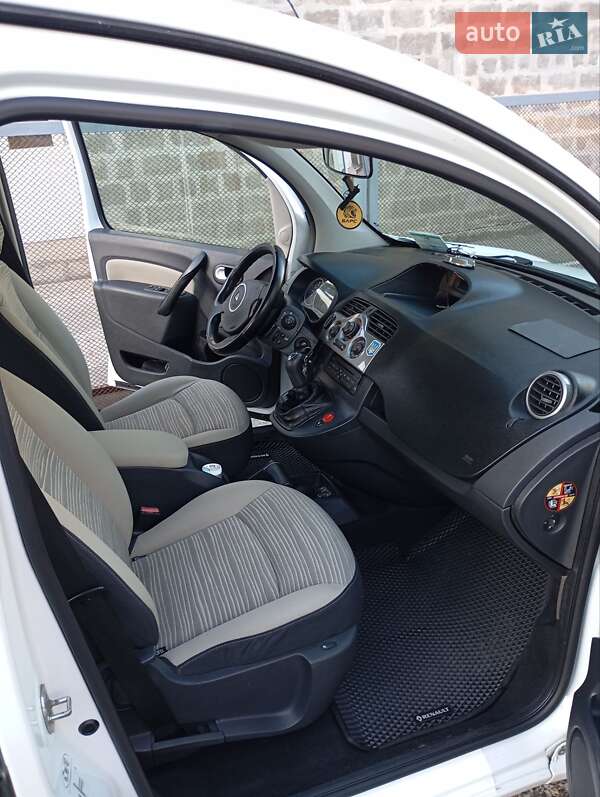 Мінівен Renault Kangoo 2011 в Києві