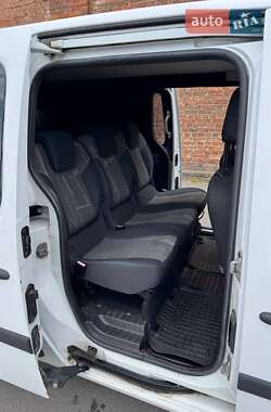 Грузовой фургон Renault Kangoo 2015 в 