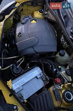 Минивэн Renault Kangoo 2003 в 