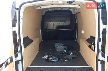 Грузовой фургон Renault Kangoo 2019 в 
