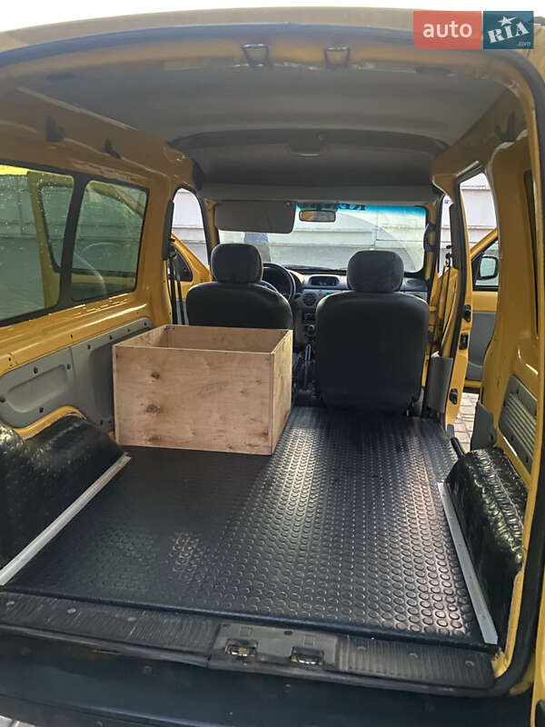 Грузовой фургон Renault Kangoo 2008 в Жовтанцах
