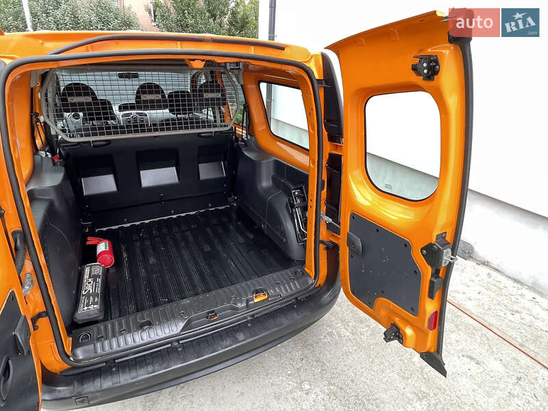 Минивэн Renault Kangoo 2017 в Киеве