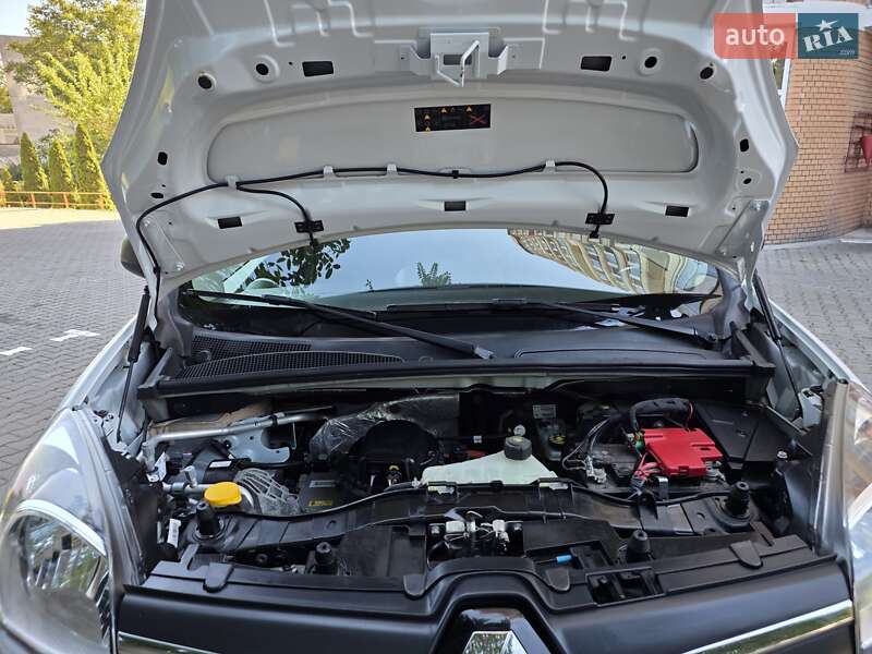 Грузовой фургон Renault Kangoo 2021 в Одессе