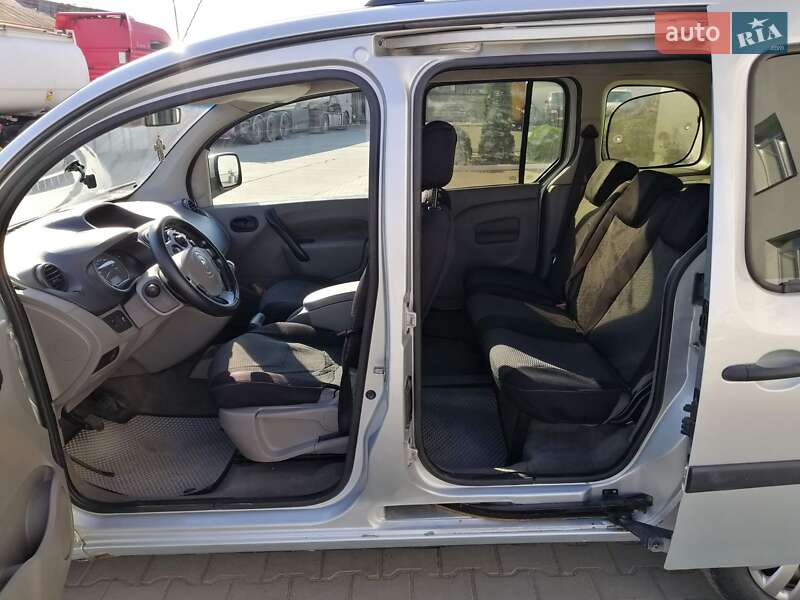 Минивэн Renault Kangoo 2008 в Черновцах