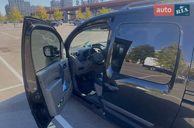 Минивэн Renault Kangoo 2009 в 