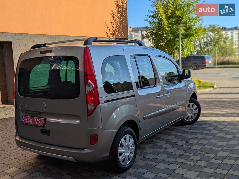 Минивэн Renault Kangoo 2011 в Ивано-Франковске