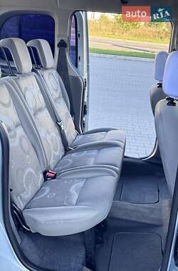 Минивэн Renault Kangoo 2009 в 