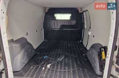 Грузовой фургон Renault Kangoo 2019 в 