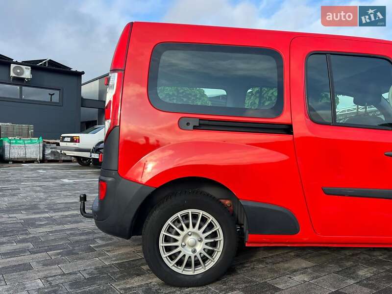 Минивэн Renault Kangoo 2015 в Киеве